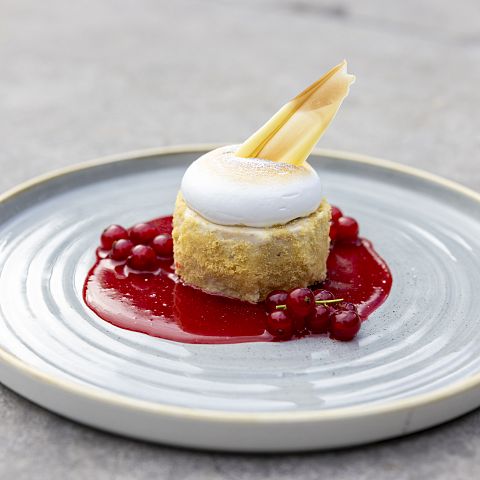 241015-martinlugger-golfhotel-09a5162-2