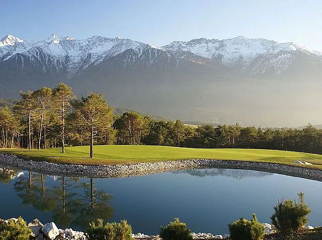 27 hole golf course