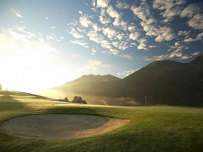 golfinfo__H7D0523