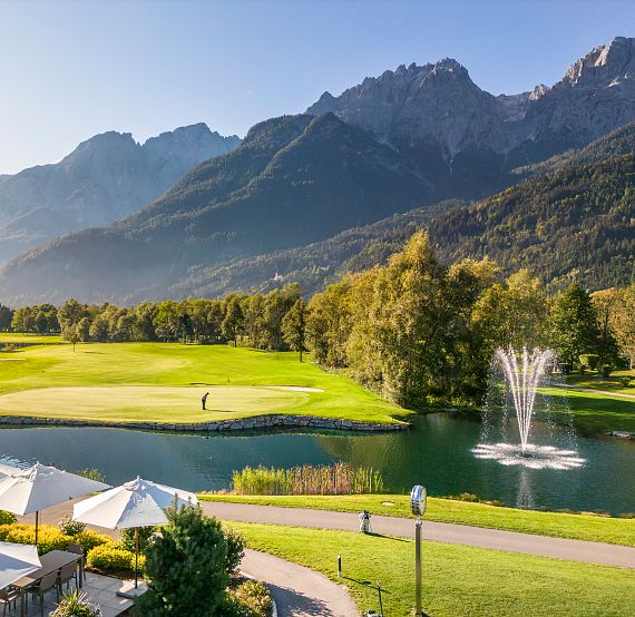 dolomitengolf-rot-loch-9-springbrunnen-6