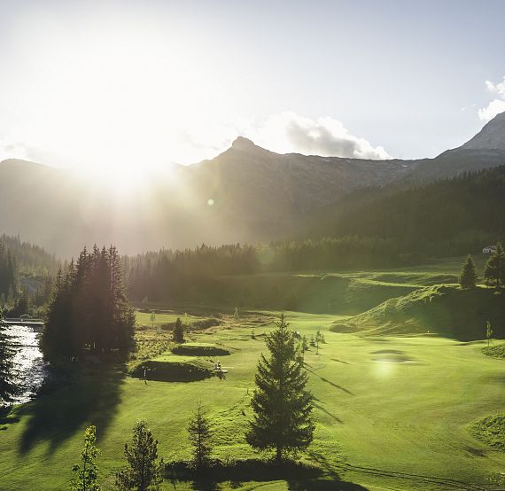 golf-c-christoph-schoech-lech-zuers-tourismus-gmbh-1-2