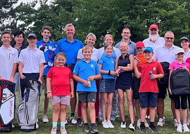 Golfen und Shoppen im GC Lengenfeld